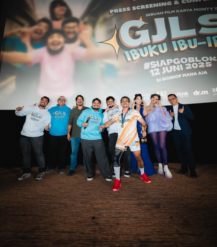 Film GJLS: Ibuku Ibu-Ibu Gelar Gala Premiere Penuh Warna dan Absurd TapiSeru, Seseru Filmnya! Tungguin Tayang di Bioskop 12 Juni 2025, Ya!