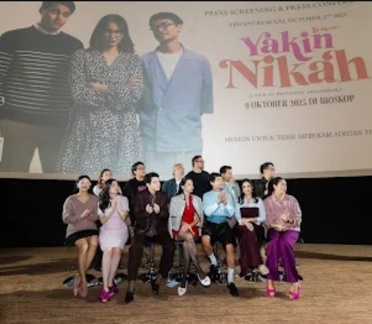 Lamaran di Depan Mata, Mantan Tiba-tiba Datang: Penonton Galau Berjamaah di Gala Premiere Film ‘Yakin Nikah’