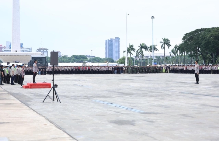 Wakapolda PMJ Minta Personel Layani Warga Secara Humanis di Pasar Murah Monas