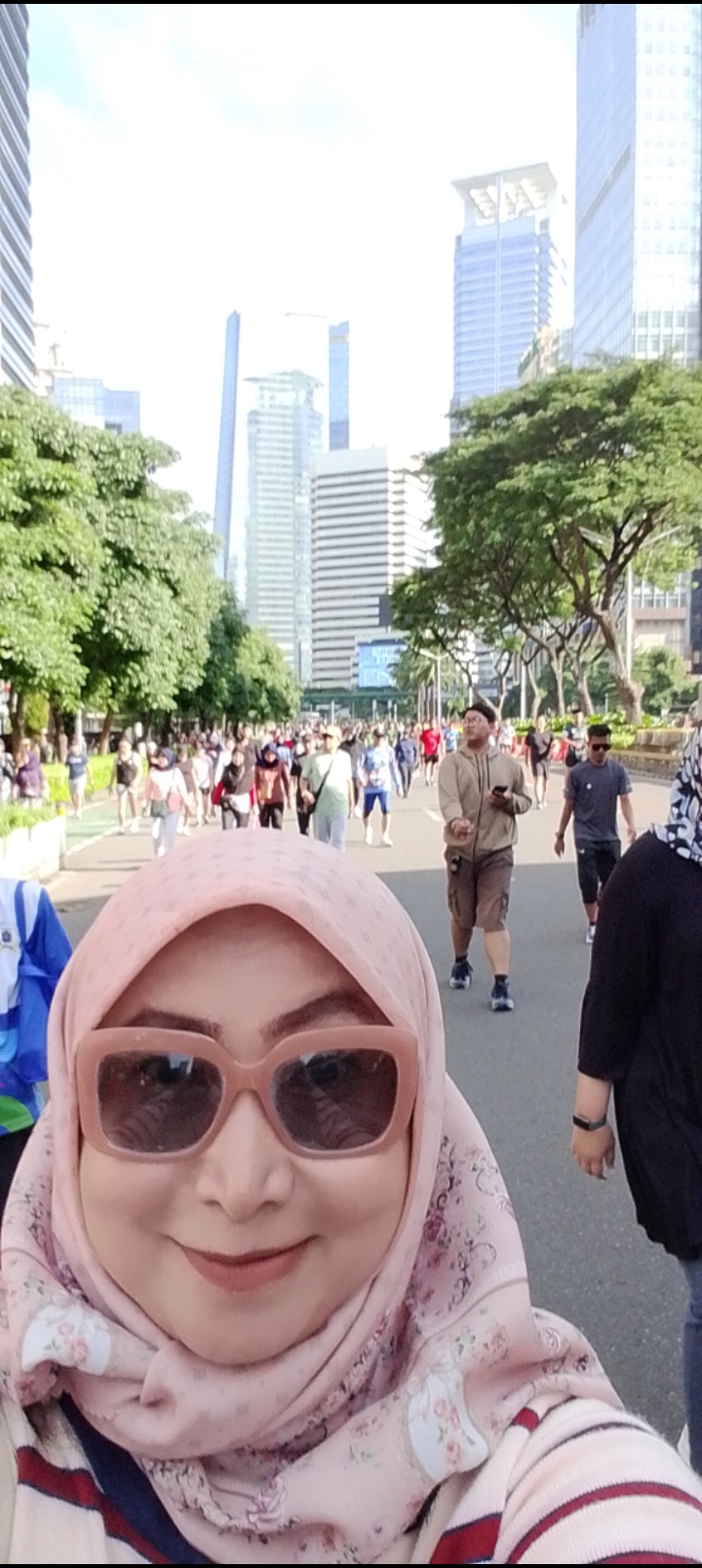 Aloha…… Car Free Day Time