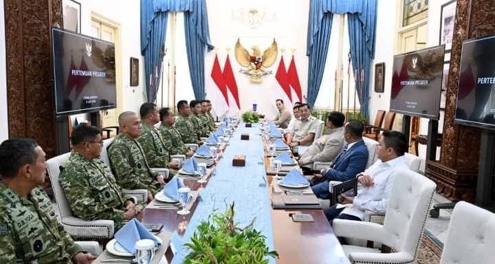 Seskab Teddy: Presiden Prabowo Terima Pimpinan TNI, Perkuat Sinergi Pertahanan dan Percepat Pembangunan hingga Pelosok Negeri