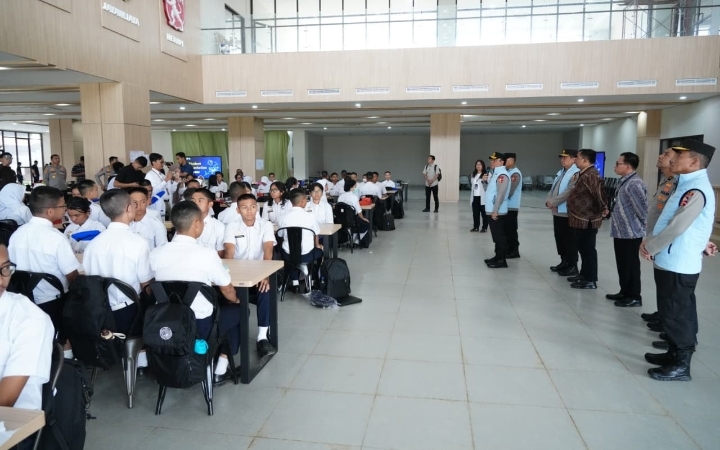 Polri Hadirkan Sekolah Unggulan Berstandar Dunia, 297 Siswa Mulai Tempati Kampus