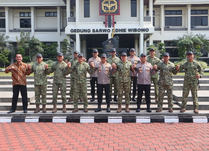 Kapolda Metro Jaya dan Pangdam Jaya Sambangi Mako Kopassus Cijantung, Pererat Sinergi Bersama Pangkopassus