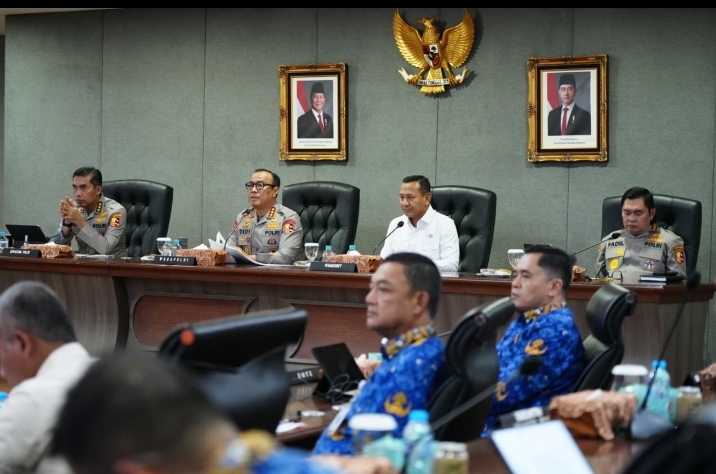 Tindak Lanjuti Arahan Presiden, Wakapolri dan Wamen Kehutanan Konsolidasikan Langkah Nasional Hadapi El Nino dan Karhutla