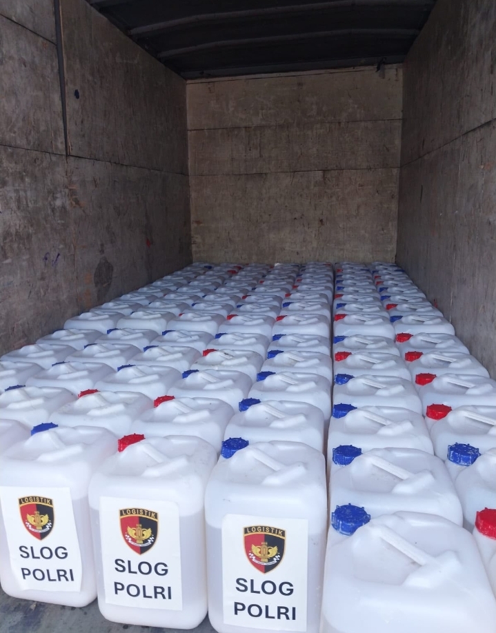 Polri Gerak Cepat Dukung Pemadaman Karhutla Sumsel dengan Formula X-Fire