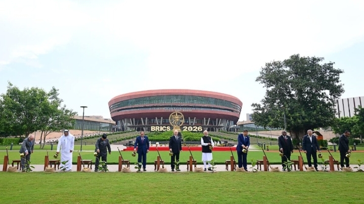 Presiden Prabowo Tanam Pohon Banyan Bersama para Pemimpin BRICS