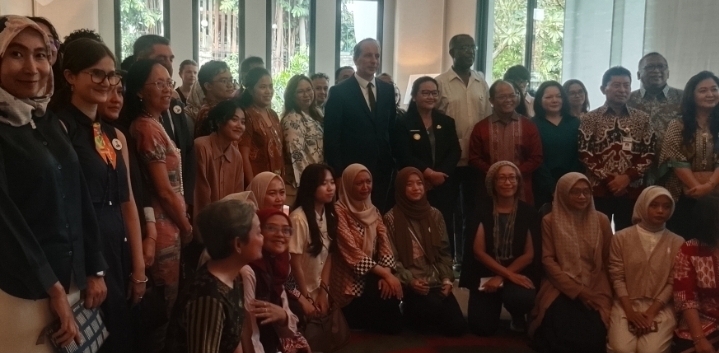 Residensi Rimbaud: Prancis dan Indonesia Buka Babak Baru Kerja Sama Sastra