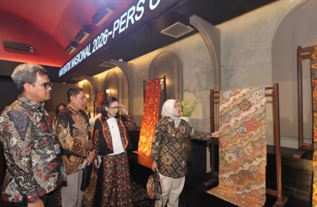 SURABAYA HADIRKAN “BATIK BERLAYAR” SEBAGAI PUNCAK PERAYAAN HARI BATIK NASIONAL 2026